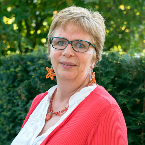 Vinciane Gervais — Assistente